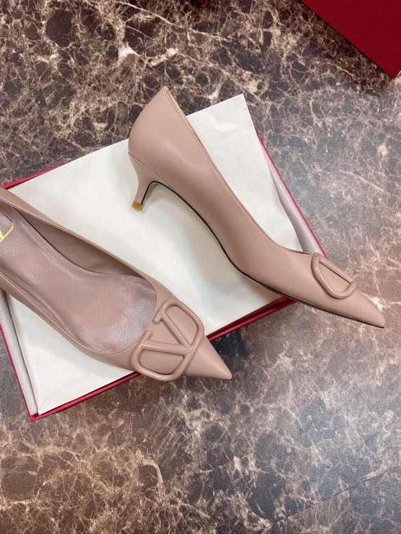 vlogo pumps